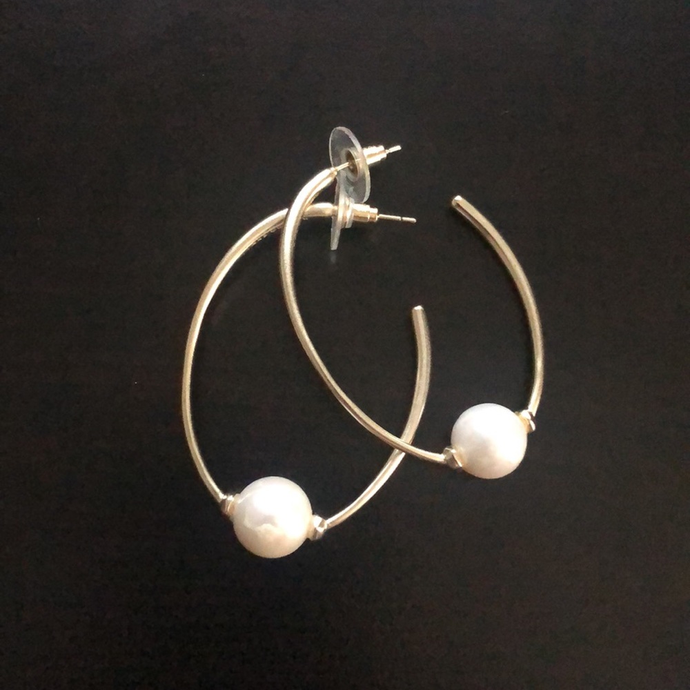 Kendra Scott earrings
